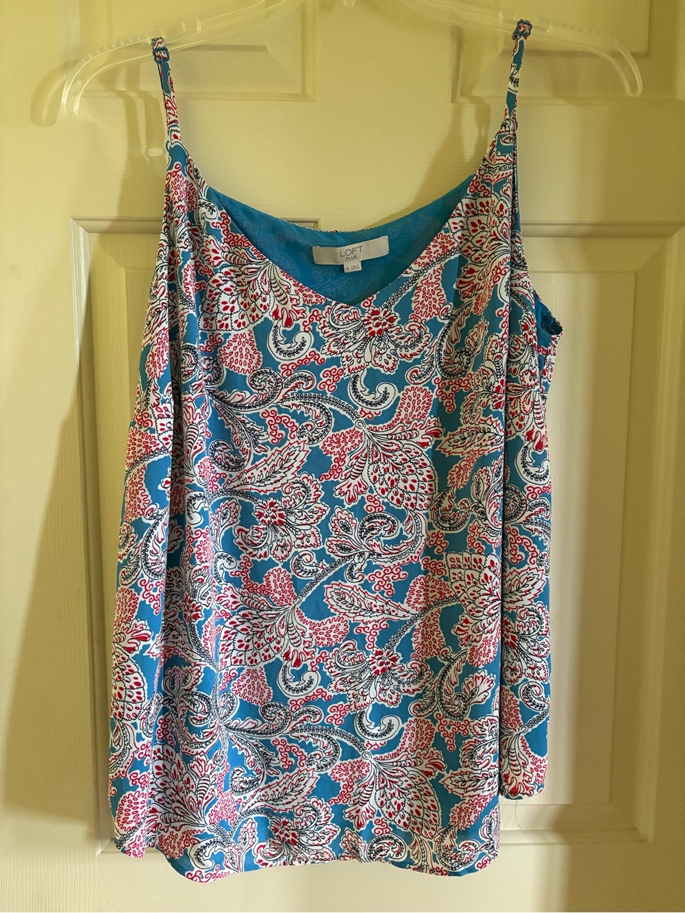 LOFT Plus Blue Paisley V-Neck Cami with Red & Black Accents